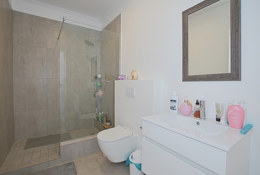 4 Bedroom Property for Sale in Sandown Western Cape